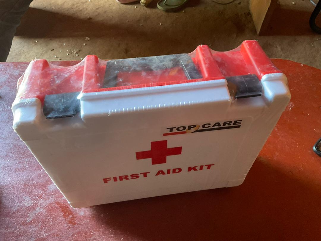 Neue Hygiene-Station zur Ebola-Vorsorge an der Schule